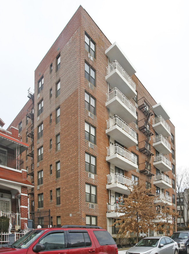 The 170 E 4th St, Brooklyn, NY 11218