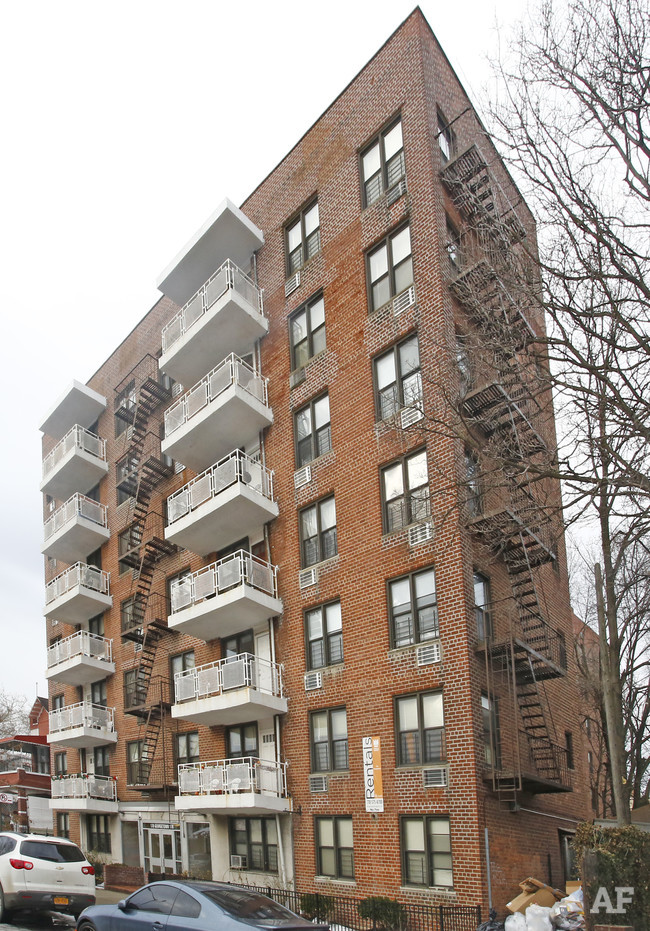 The 170 E 4th St, Brooklyn, NY 11218