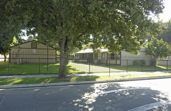 Lula Haynes Plaza Apartments