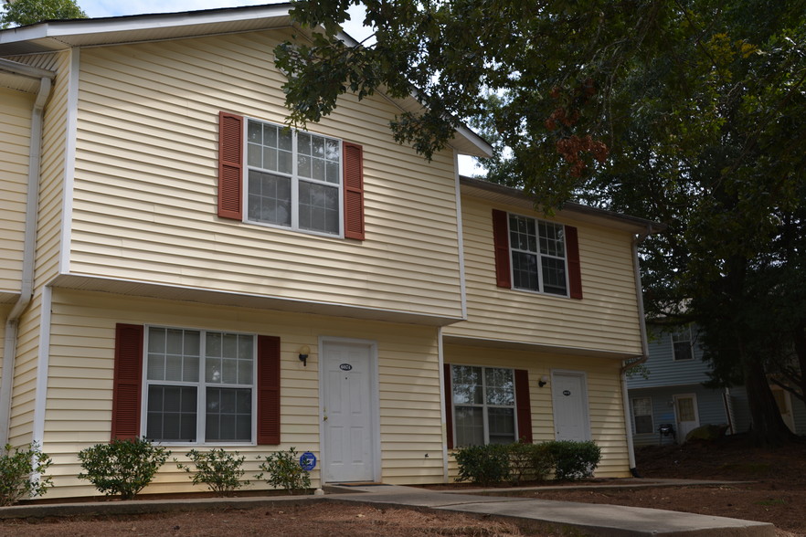 Overlook Townhomes