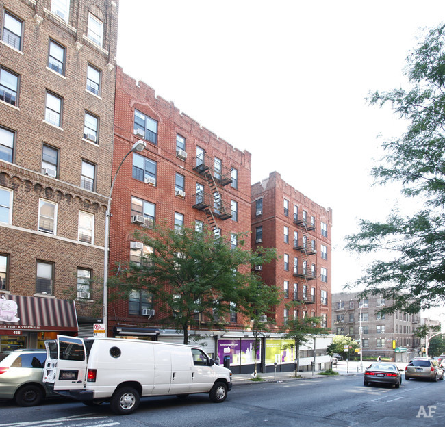 675 Empire Boulevard Apartments