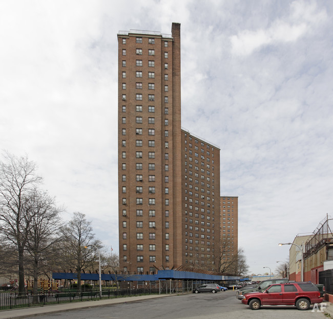 HOWARD 28 Belmont Ave, Brooklyn, NY 11212