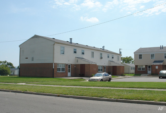 Lakeview Cooperative Estates