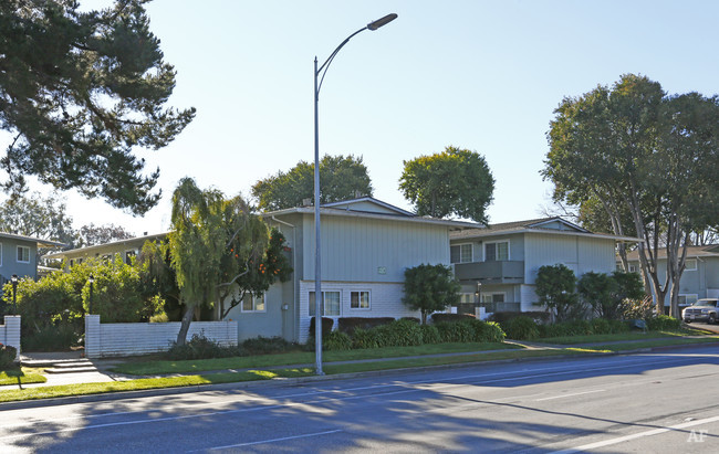 Cherry Creek Apartments