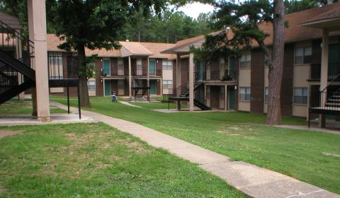 Fair Oaks Apartments