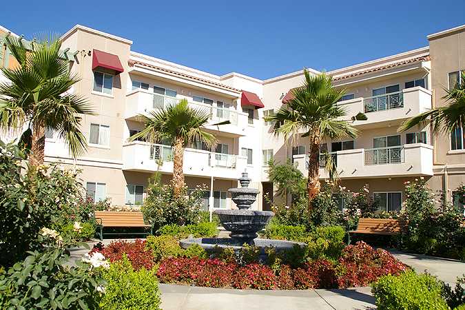 Telacu La Paz Senior Apartments