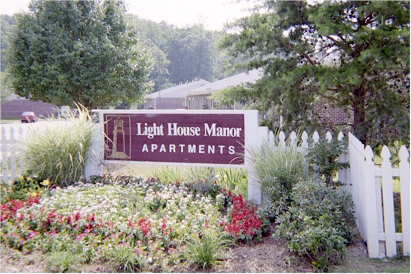 Lighthouse Manor Apartments