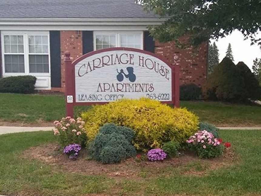 Carriage House Apartments 122 Sand Creek Hwy, Adrian, MI 49221