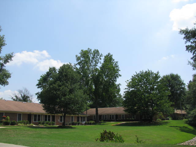 Miller Oaks Apartments