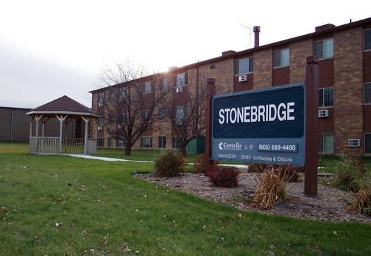 Stone Bridge Apartments