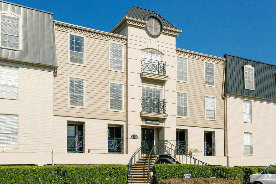 Avalon Square Apartments 2400 Westheimer Rd, Houston, TX 77098