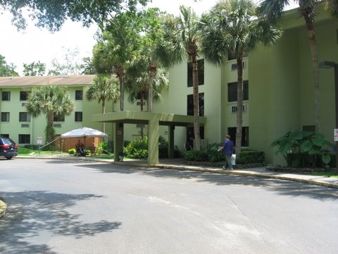 Pine Grove Apartments