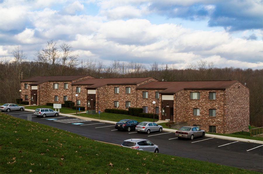 Lexington Manor Apartments