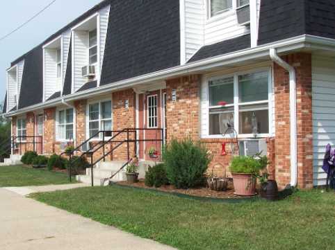 Effingham Village Apartments