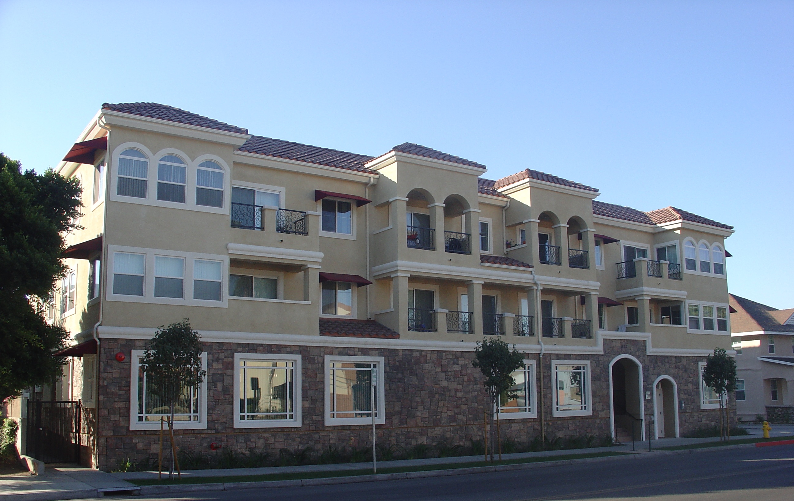 Casa Bella Apartments