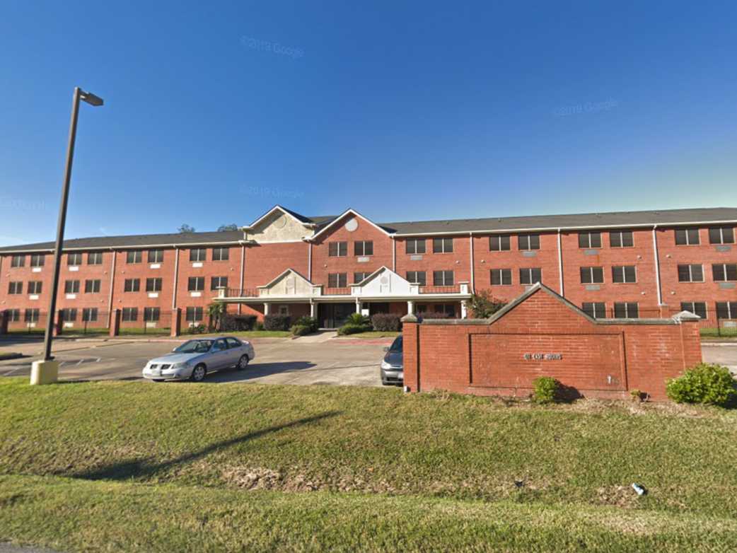 Pecan Grove Manor Apartments 611 East Rogers St.., Houston, TX 77022