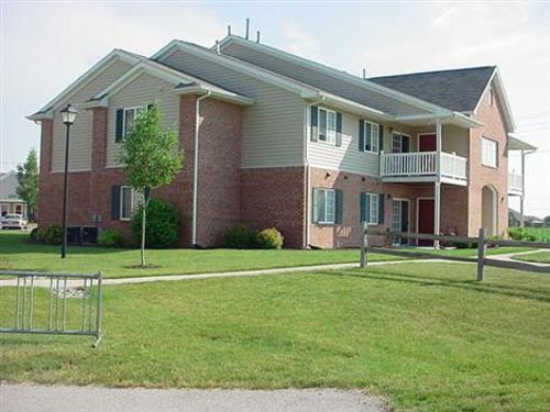 Pine Grove Apartments