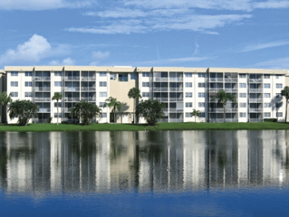 Lake Delray Apartments