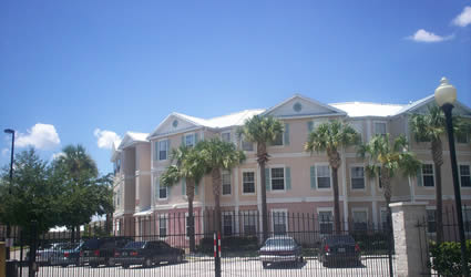 Crescent Club Apartments