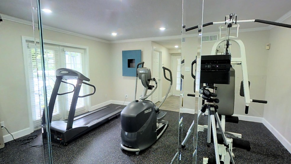 Granite Club Apartments