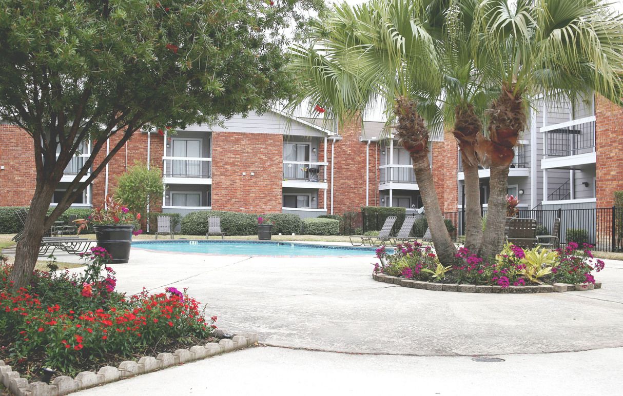 Dover Pointe 14445 Wallisville Rd, Houston, TX 77049