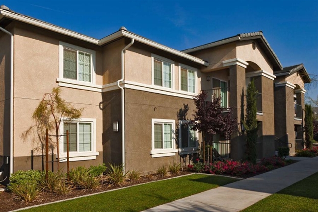 Valley Oaks Apt Homes Tulare