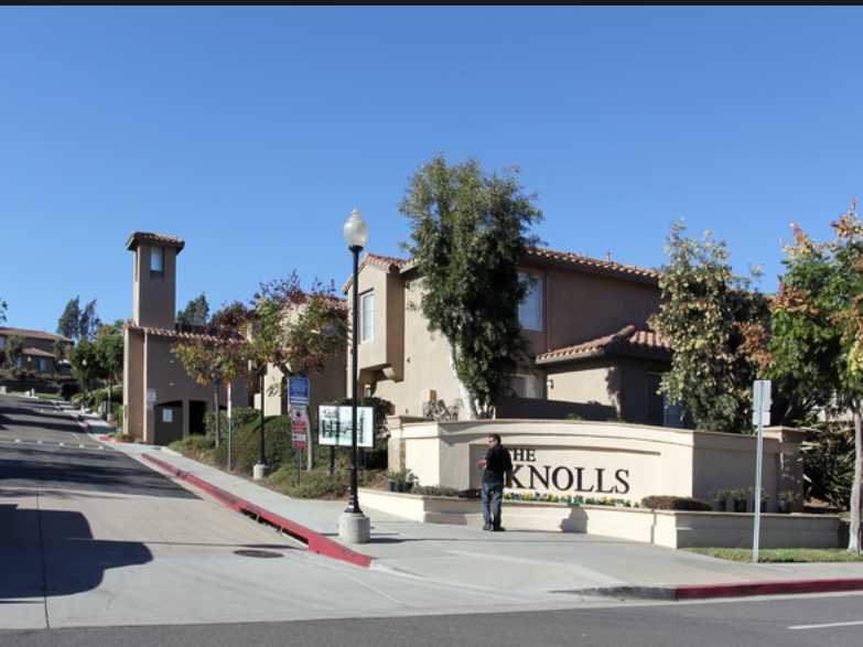 Knolls Apartments San Marcos