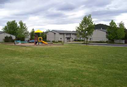 Siskiyou Valley Apartments