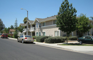 Parkside Court Woodlake