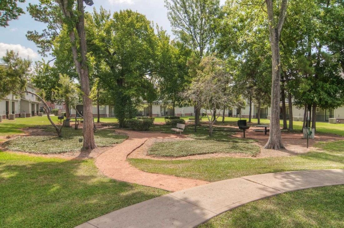 Park at Woodwind Lakes 14333 Philippine St, Houston, TX 77040