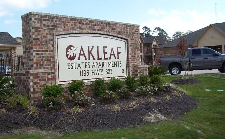 Oakleaf Estates Apartments