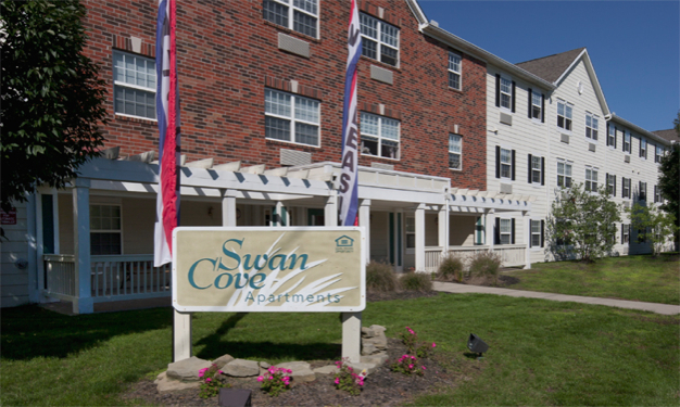 Swan Cove Apartments