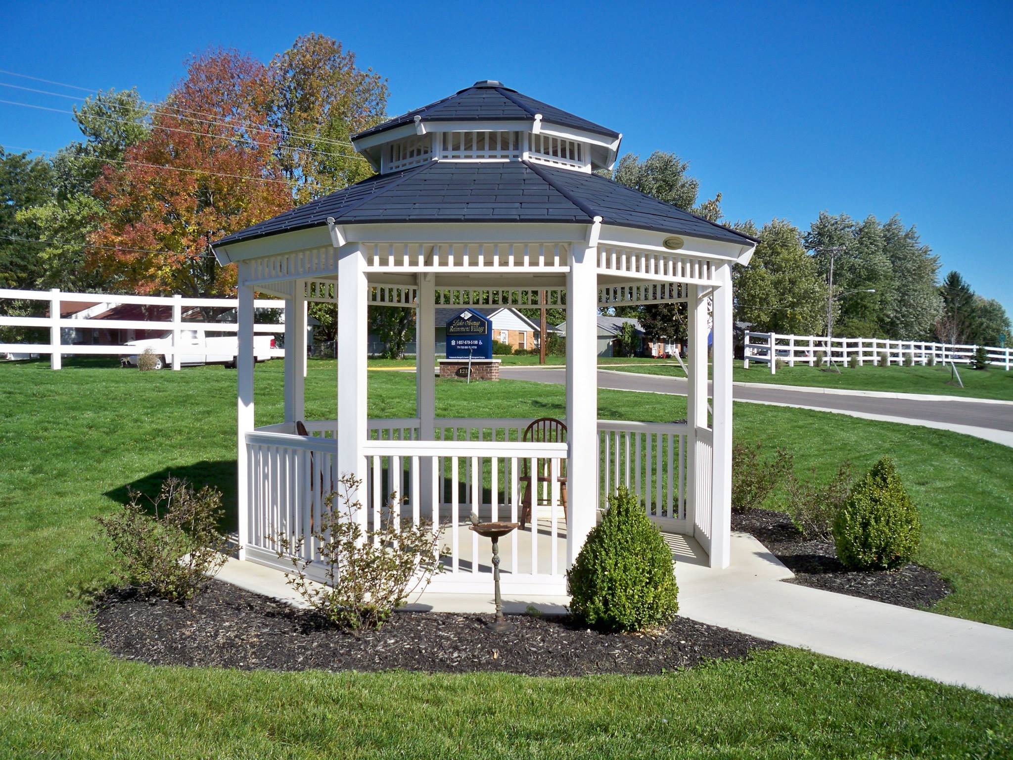 Lake Avenue Retirement Village