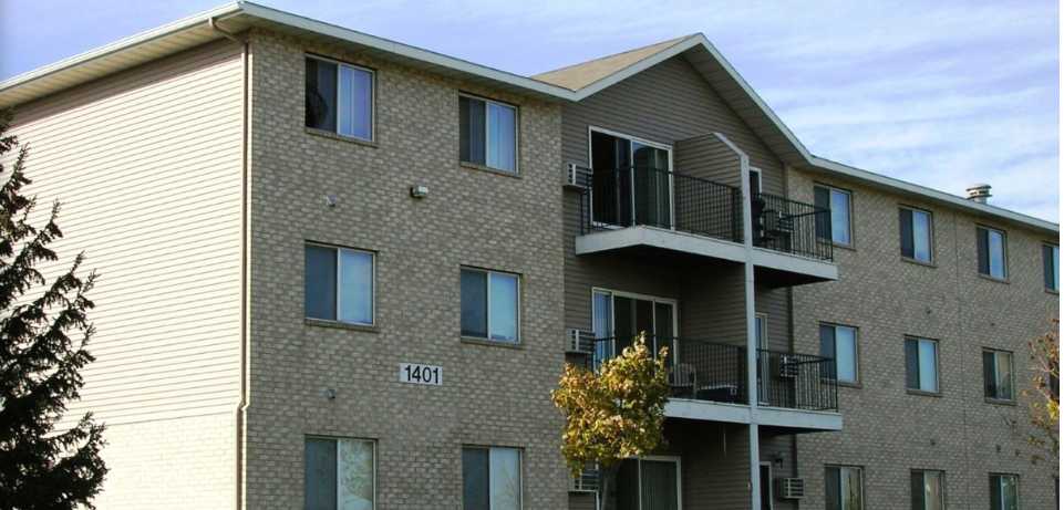 Cedar Ridge Apartments - WI