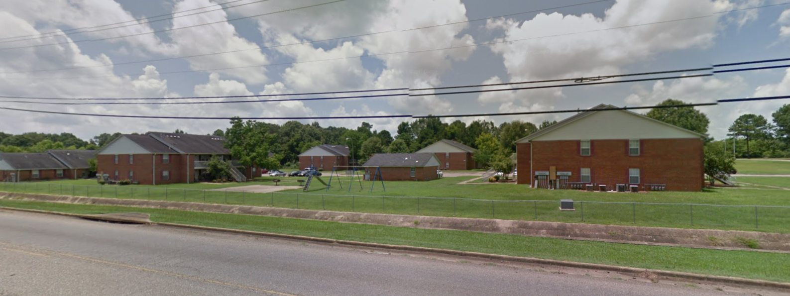  2811 Earl Goodwin Pkwy, Selma, AL 36703