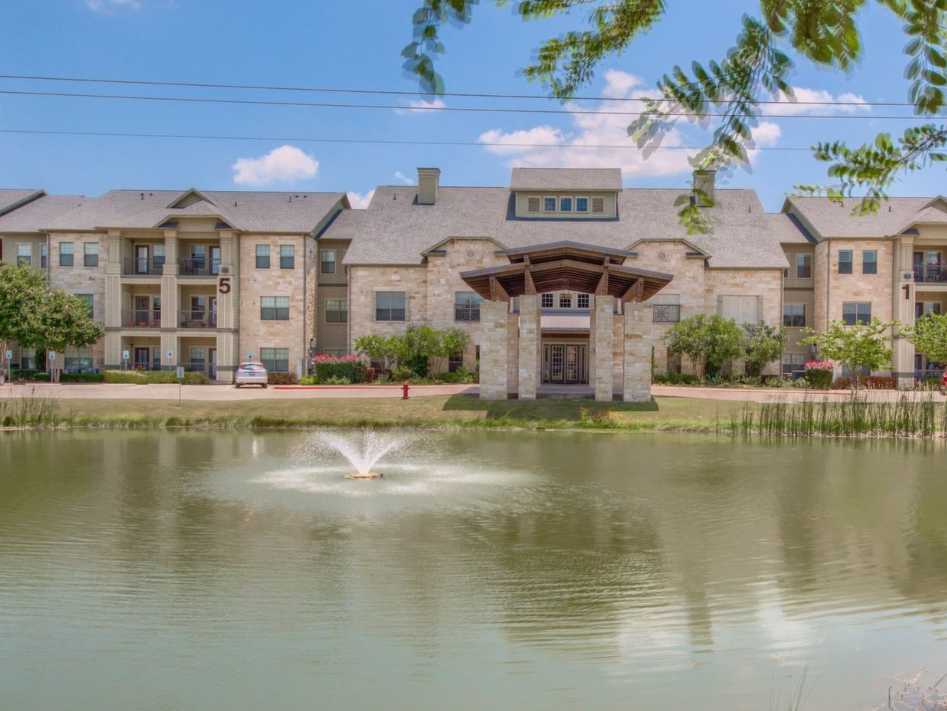 Merritt Lakeside Senior Village