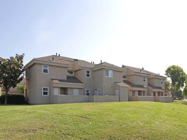 Northridge Plaza - Public Housing Apartments