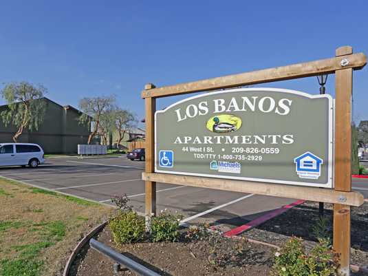 Los Banos Apartments