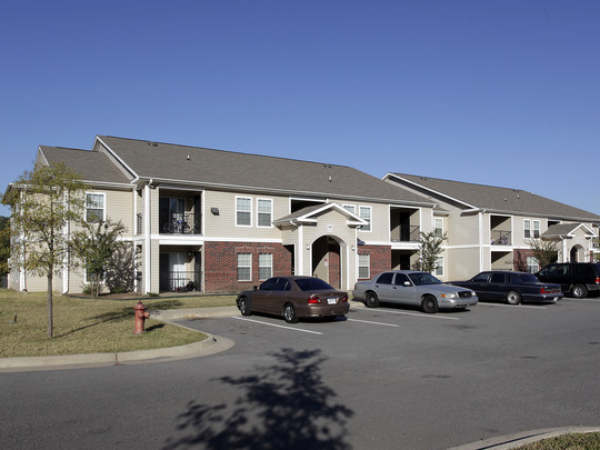 Stonewood Apartments - AR