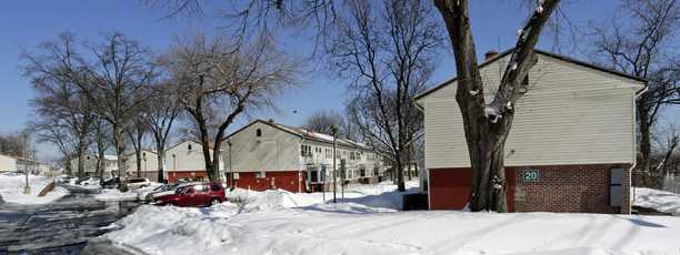 Riverside Terrace Family Residence