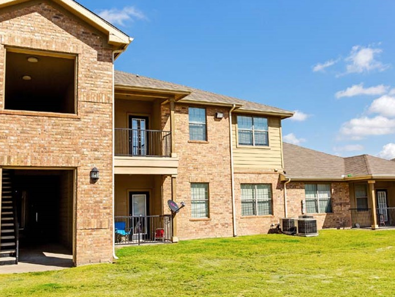 Lakeview Park Apartments 1816 N. State Hwy 91, Denison, TX 75020