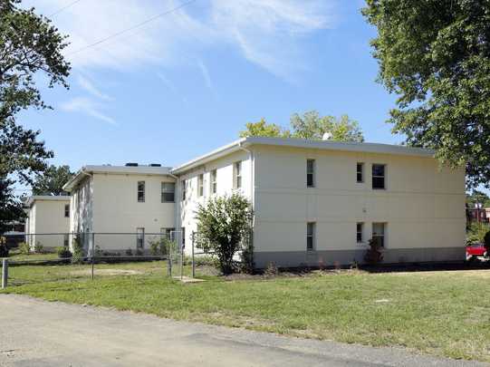 Lynhaven Apartments