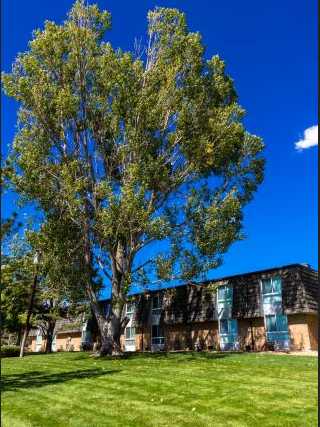 Aztec Villa Apartments