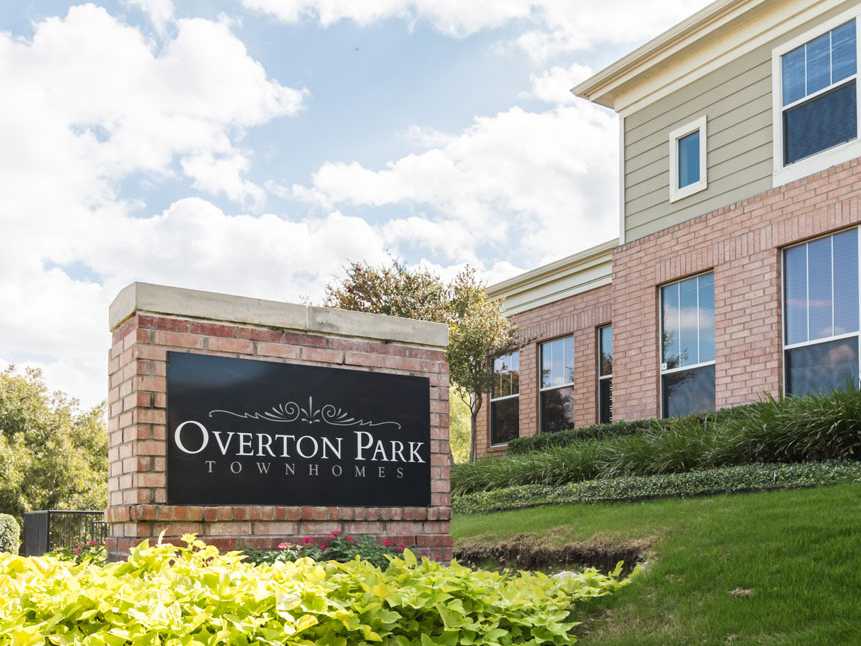 Overton Park Townhomes