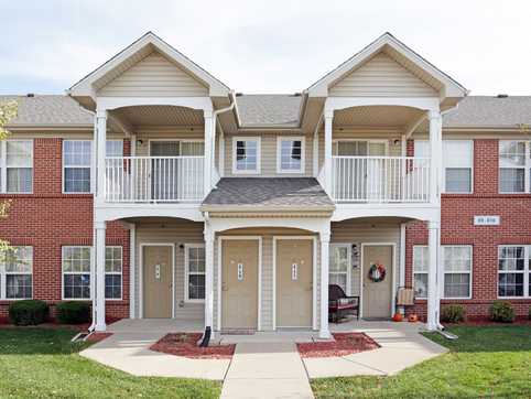 Cross Creek Apartment Homes